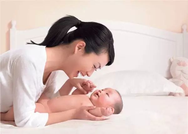 宝宝有口臭是什么原因家长们了解吗