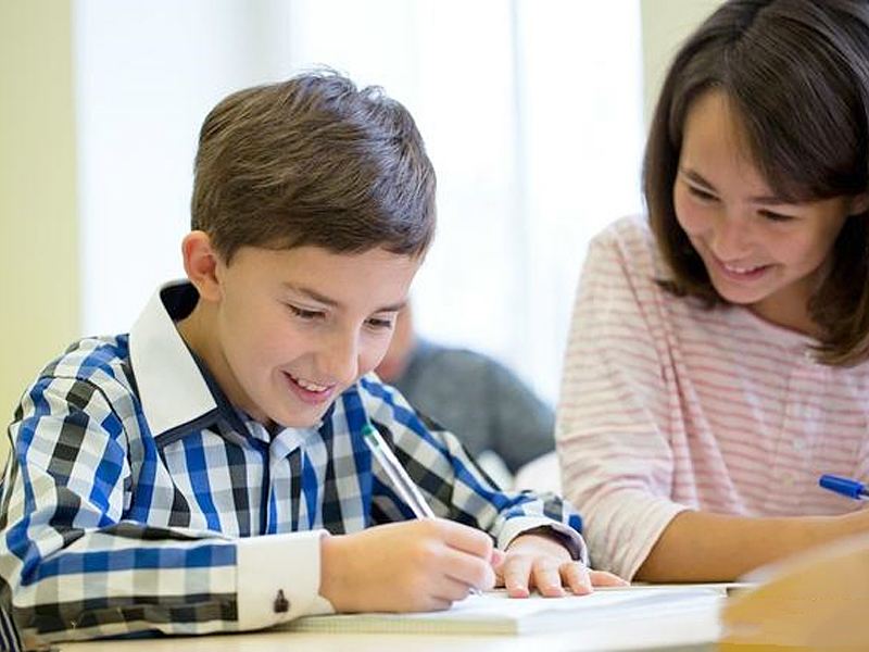 宝宝补钙补碘食谱:紫菜豆腐羹