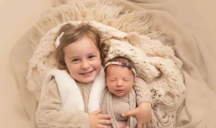 张姓缺金属马女孩名字